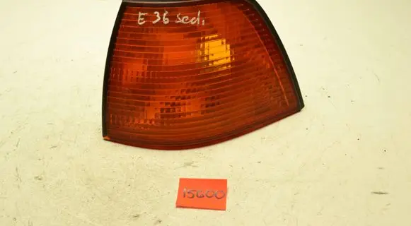 BMW 3 E36 Front indicator light 1387043 155051 0152606