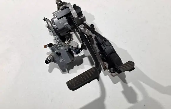 Volvo V60 Brake pedal 31317447