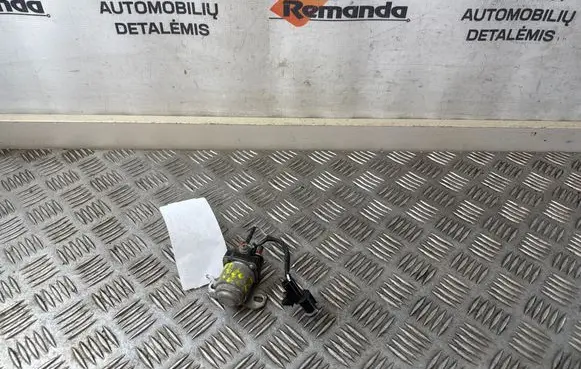 Mitsubishi Pajero Glow plug pre-heat relay 17074