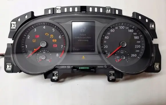 Volkswagen PASSAT B8 Speedometer (instrument cluster) 3G0920750F