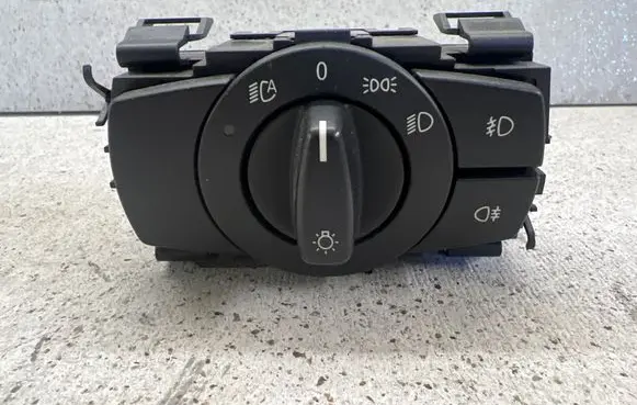 BMW X1 E84 Light switch 6932796 33600201 30100110