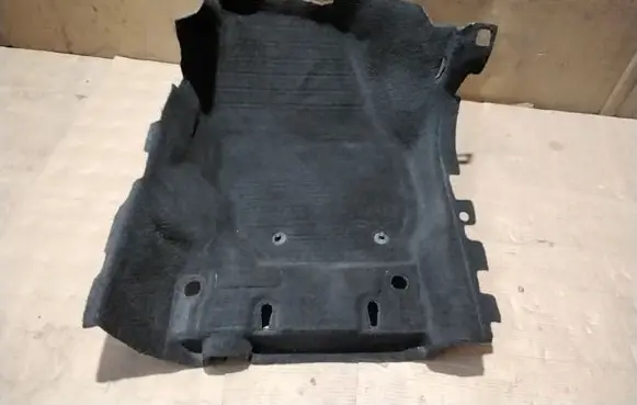 Volvo V70 Front floor carpet liner 39827067