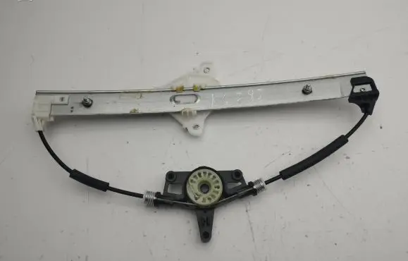 Mazda CX-5 II Rear window lifting mechanism without motor