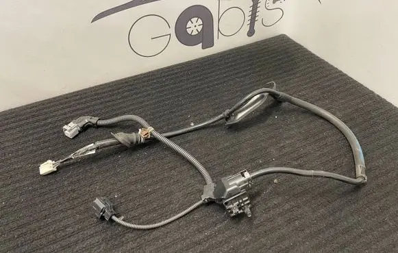 Toyota RAV 4 (XA50) Rear ABS sensor wiring 890c0-42020