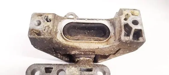 Opel Signum Engine mount bracket 