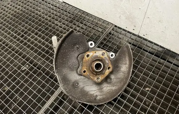 Porsche Macan (95B) Rear wheel hub 8R0505435C