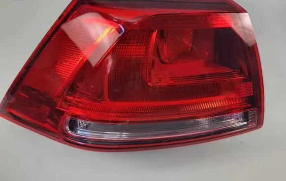 Volkswagen Golf VII Rear/tail lights 5G0945095M