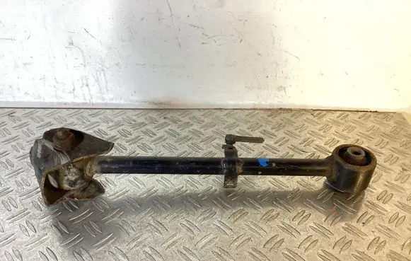 Toyota Land Cruiser (J100) Rear suspension control arm 4870260090