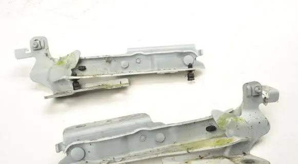 Volvo V40 Engine bonnet/hood hinges 31385071