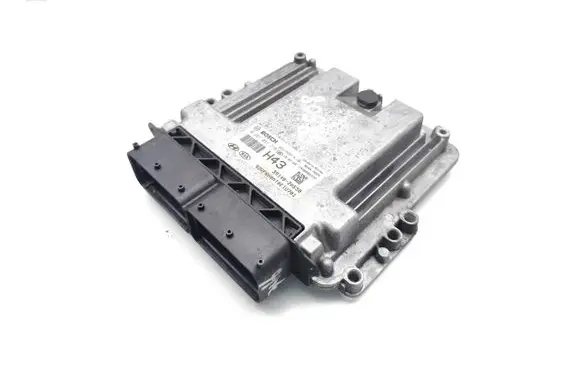 Hyundai i40 Engine control unit/module 39140-2A530