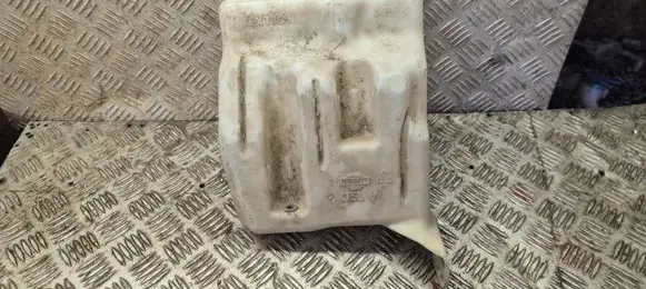 Nissan Micra Windshield washer fluid reservoir/tank 