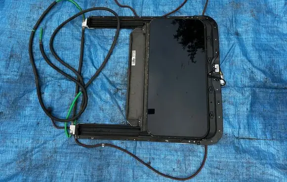 Volkswagen Multivan T5 Sunroof set 7E0877041B 7H0877041C