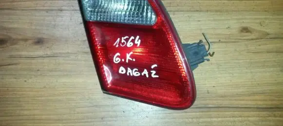 Mercedes-Benz E W210 Tailgate rear/tail lights 2108203964 Nenustatyta