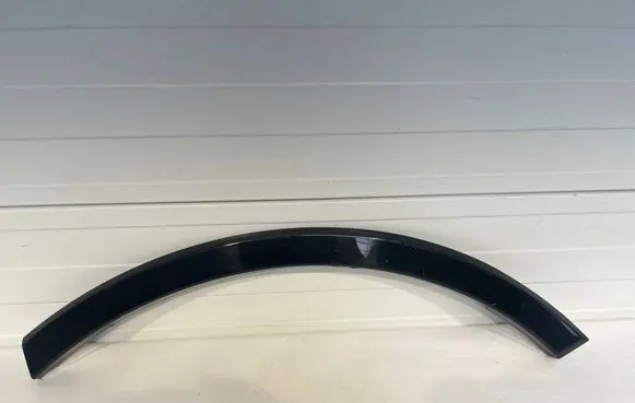 Audi Q7 4M Rear arch trim 4M0853817H
