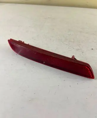 Honda CR-V Rear tail light reflector 9317009