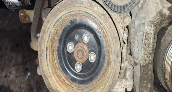 Dodge Caliber Crankshaft pulley 03G105243