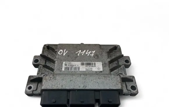 Renault Clio III Engine control unit/module ECU 237101907R S180042157A