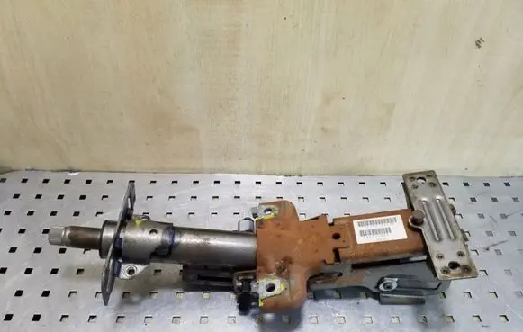 Volvo XC70 Steering wheel axle P30742990