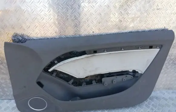 Audi A5 8T 8F Front door card panel trim 8t1867106