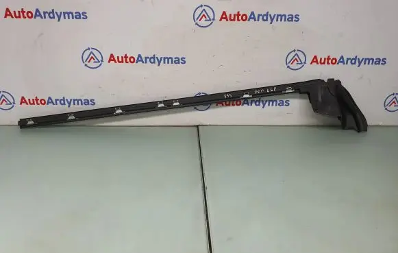 BMW 4 F32 F33 Rubber seal front coupe door window 7279736 51337279736
