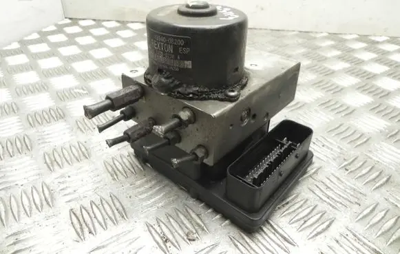SsangYong Rexton ABS control unit/module 4894008200