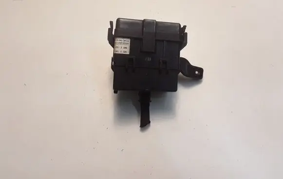 KIA Sorento Fuse module 912402P032