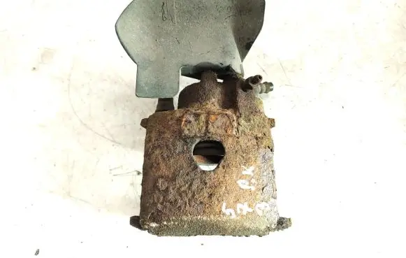 Volkswagen Golf III Front brake caliper 1H0615193A