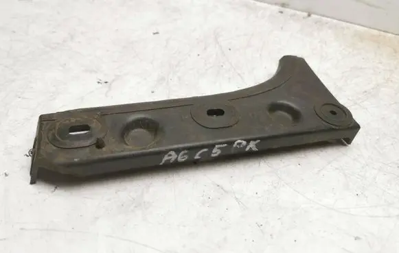 Audi A6 S6 C5 4B Front bumper mounting bracket 4b0807283b