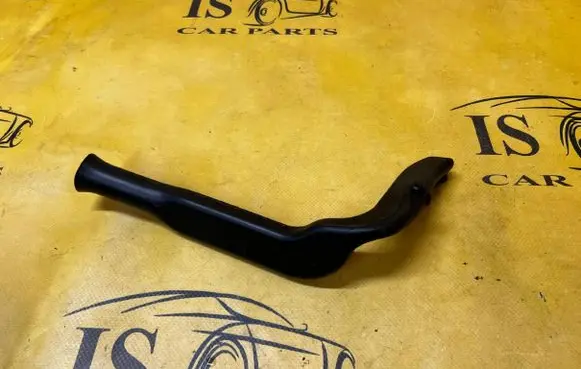 Mercedes-Benz CLS C218 AMG Air intake duct part A2128310045