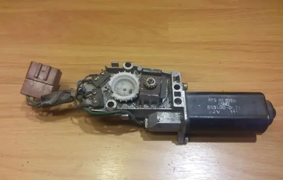 Honda CR-V Sunroof motor/actuator H1508010A