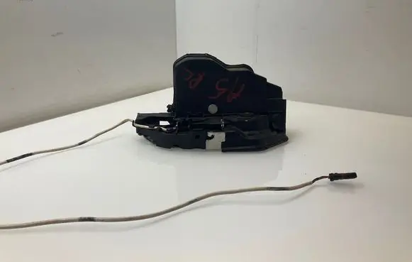 BMW 5 GT F07 Rear door lock 7149447 A053702