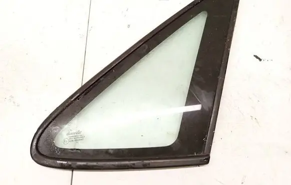Opel Zafira A Front triangle window/glass as2