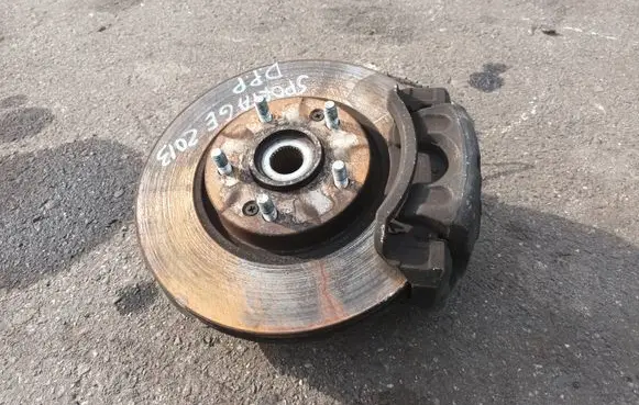 KIA Sportage Front wheel hub