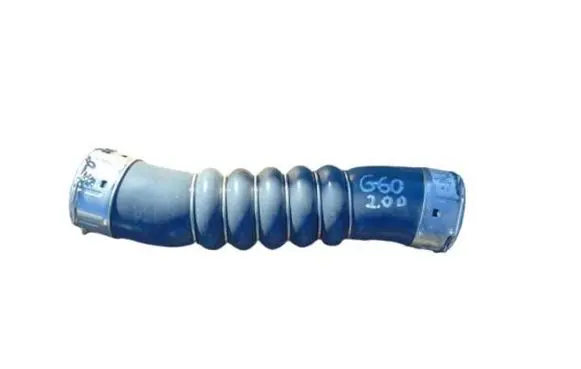 BMW 5 G60 Intercooler hose/pipe 8477727