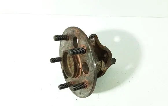Toyota Auris 150 Rear wheel hub