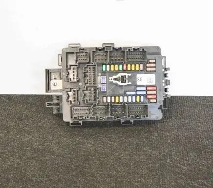 Tesla Model S Fuse box set 109440900E