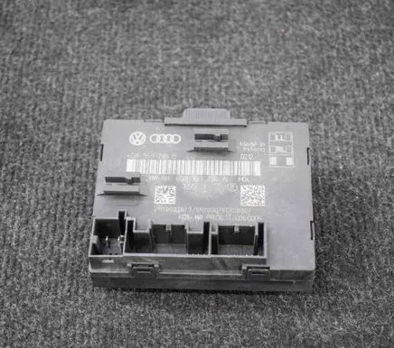 Audi A7 S7 4G Door control unit/module