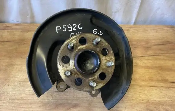 Toyota C-HR I Rear wheel hub 