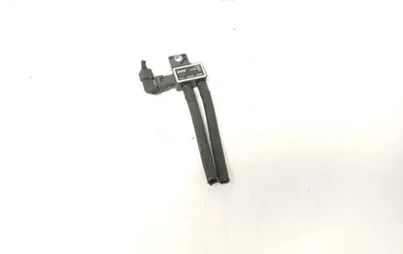BMW 1 F20 F21 Exhaust pressure sensor 8570686