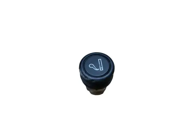 Nissan Almera Tino Cigarette lighter 