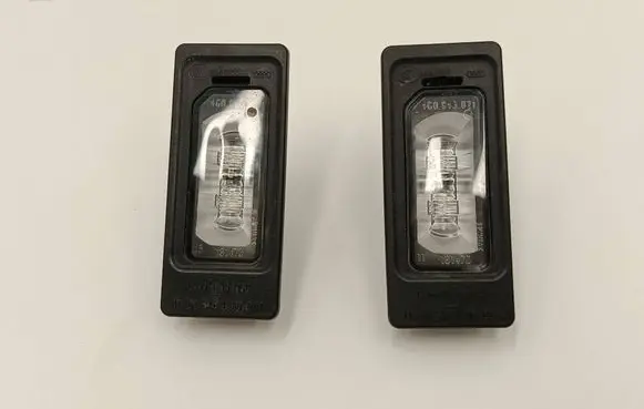 Audi A3 S3 8V Number plate light 4G0943021