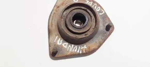 Hyundai Coupe Coil spring mount 
