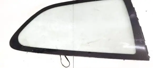 Mitsubishi Colt Rear side window