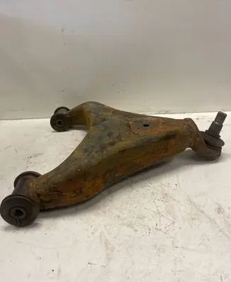 Volkswagen II LT Front lower control arm/wishbone