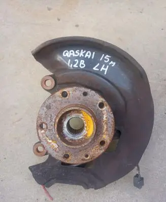 Nissan Qashqai Front wheel hub