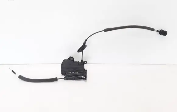 Renault Captur Rear door lock 805027072R