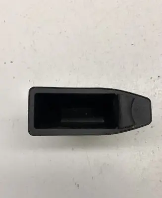 Mercedes-Benz E A207 Glove box A2046830075