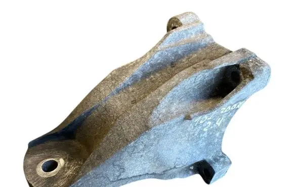 Ford Transit Engine mounting bracket 6C116061AA