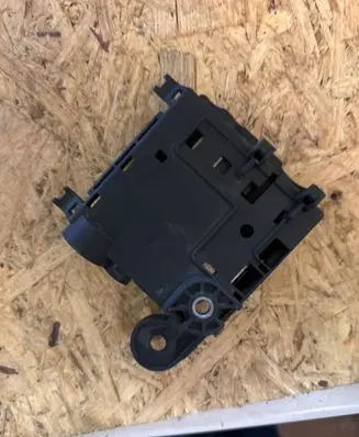 Audi Q5 SQ5 Fuse module K98K051