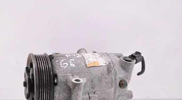 Volkswagen Golf VI Air conditioning (A/C) compressor (pump) 1K0820803A 6574849